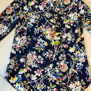 Equipment NWOT floral 100%silk blouse! Long sleeve, Med